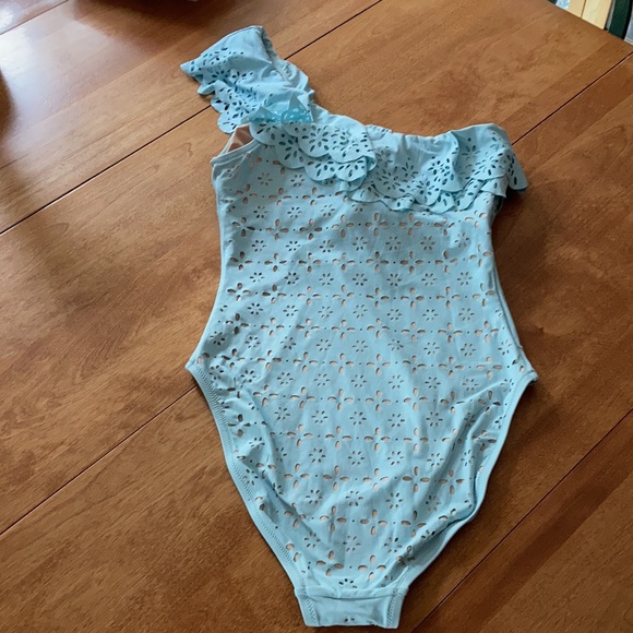 J. Crew Other - ⭐️HOST PICK!⭐️ NWT J. Crew scalloped ruffle one-shoulder swimsuit.